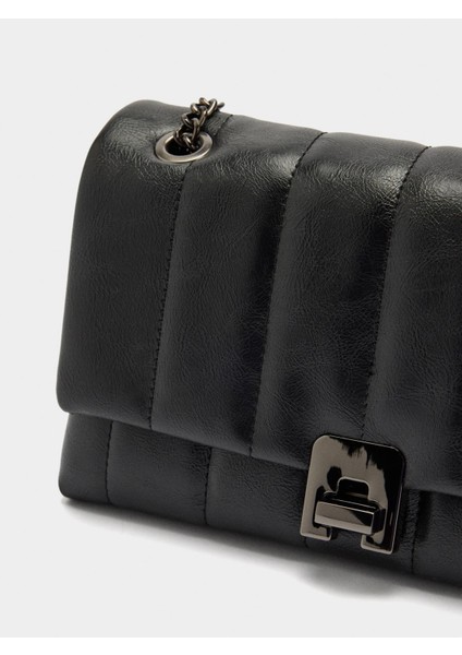 Döner Kilit Kapaklı Omuz Çantası