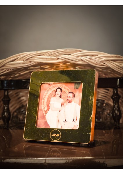 Gold Polaroid Fotoğraf Çerçevesi fırsatları