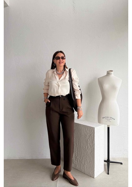 Kahverengi Kemerli Havuç Pantolon modelleri