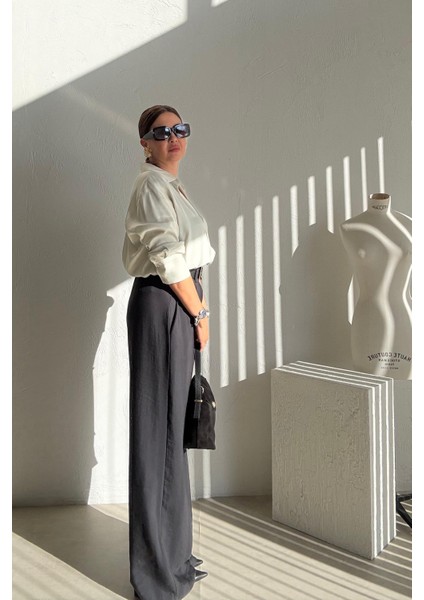 Siyah Gold Toka Kemerli Pantolon