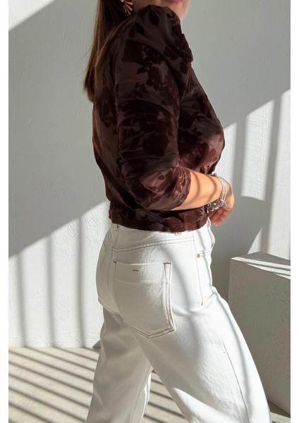 Ekru Straight Jean modelleri