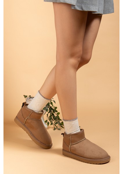 Kadın Kışlık Bot Süet Içi Yünlü Kürklü Ince Tabanlı Bilek Boy Kısa Mini Ug Bot modelleri