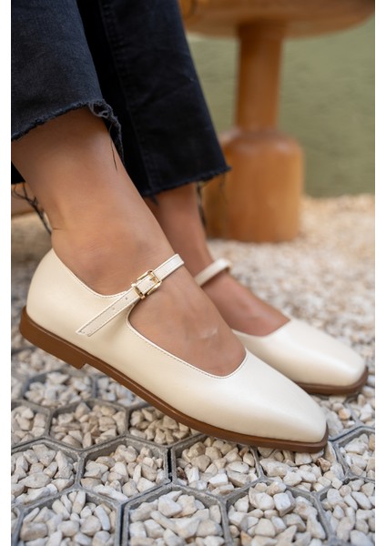 Flue Ekru Kadın Deri Tokalı Düz Babet modelleri