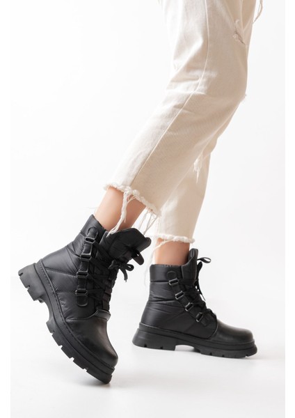 Siyah Bağcıklı Su Geçirmez Kadın Premium Kar Botu fiyatları