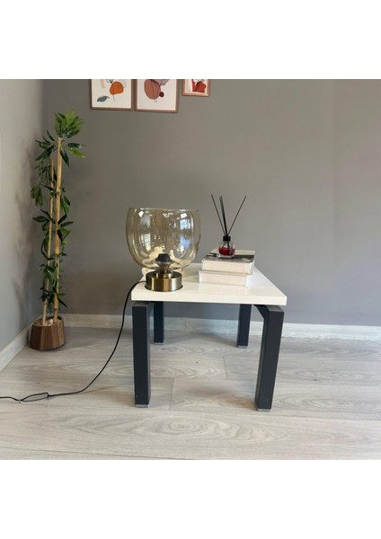 Dijon Cam Bal Rengi Y Piramit Masa Lambası Dekoratif Masaüstü Aydınlatma Hol Abajur Başucu Lamba modelleri