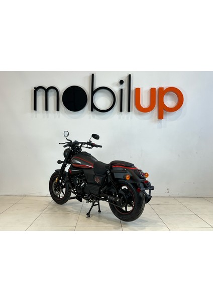 2024 Um Renegade Vegas 250 Abs