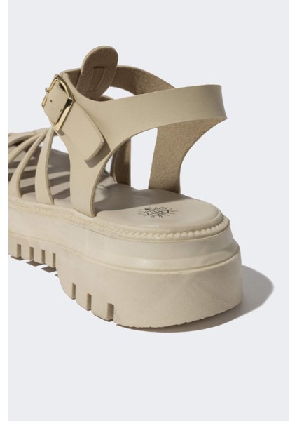 Kadın Yüksek Taban Suni Deri Sandalet C3725AX24SM