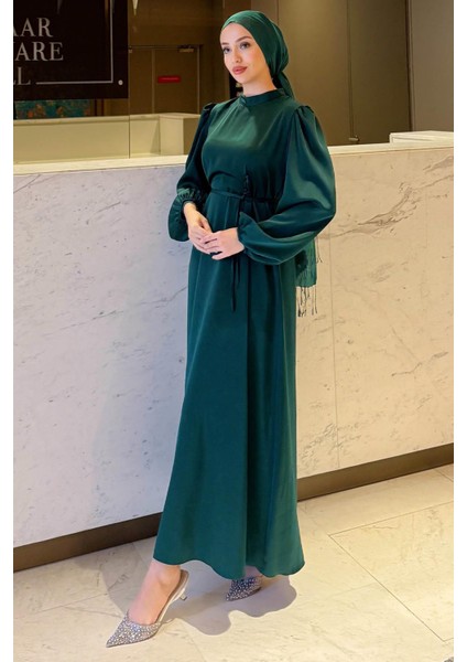 Balon Kol Belden Bağlama Detaylı Saten Abiye- Zümrüt Yeşili indirimleri