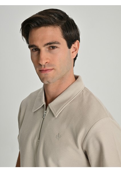 Erkek Club Tek Renk Palamut Logolu Po fırsatları