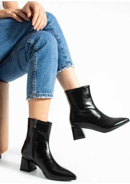 Blyana Sivri Burun Kalın Topuklu Kadın Bot modelleri