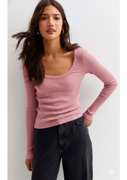 Kadın Siyah Uzun Kol, Derin Havuz Yaka Bluz, Fitilli Kaşkorse Kumaş