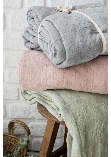 Anadolu Esintisi 4 Katlı Yatak Örtüsü Pike indirimleri