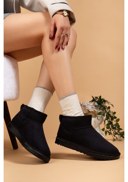 Kadın Kışlık Bot Süet Içi Yünlü Kürklü Ince Tabanlı Bilek Boy Kısa Mini Ug Bot modelleri