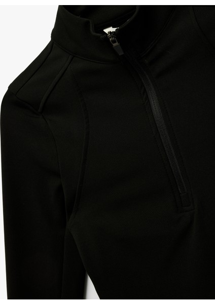 Uzun Kollu Dik Yaka Yarım Fermuarlı Spor Tişört modelleri