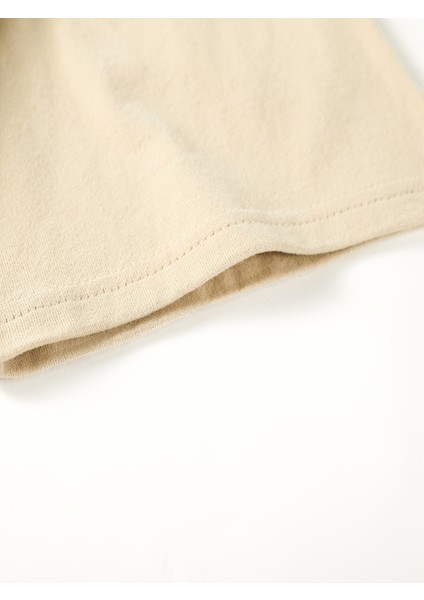 Kadın Oversize Cherry With Love Baskılı T-Shirt Rahat ve Şık Tasarım fiyatları