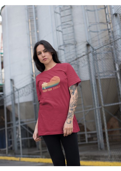 Kadın Enjoy Your Summer Baskılı Oversize T-Shirt fiyatları