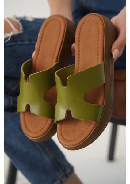 Borlina Haki Yeşil Hakiki Deri Terlik