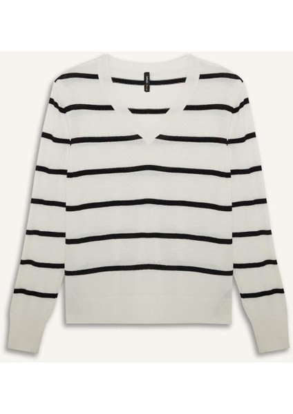 Relax Fit V Yaka Yumuşak Dokulu Çizgili Triko Kazak A2359AX24WN