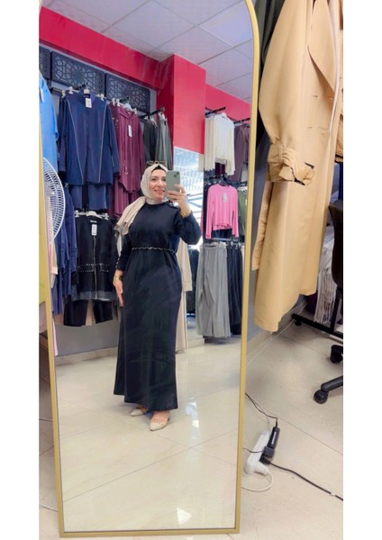 Omuz ve Kol Düğme Detaylı Boydan Elbise fiyatları