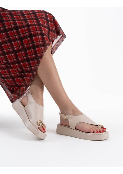 Milena Bej Cilt Toka Detaylı Sandalet