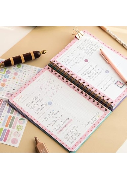 2026 A5 Spiralli Renkli Haftalık Ajanda 12 Aylık - Motivasyon Sayfalı Çilek modelleri