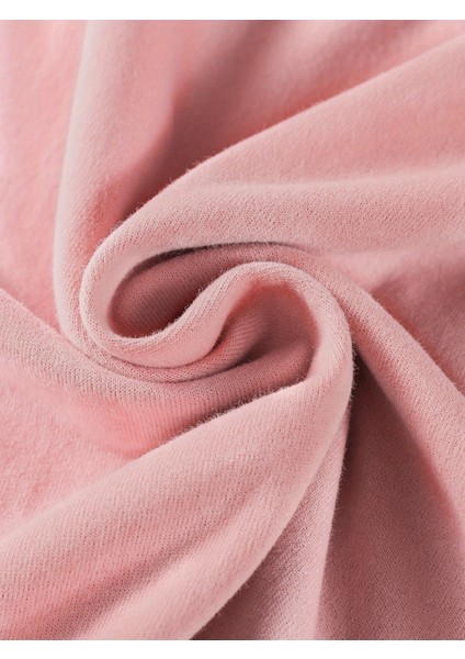 Kadın Oversize Cherry With Love Baskılı T-Shirt Rahat ve Şık Tasarım indirimleri