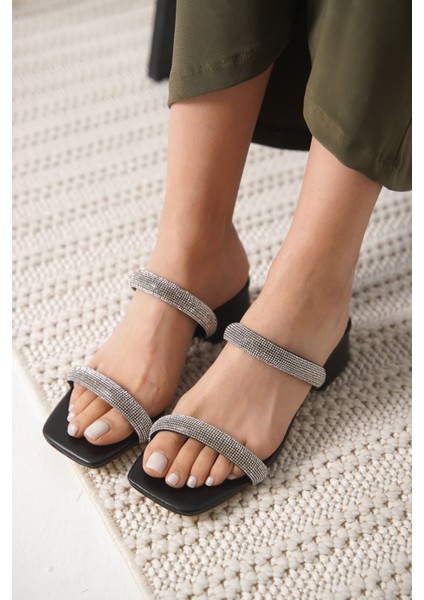 Stella Kalın Topuklu Siyah Kadın Terlik