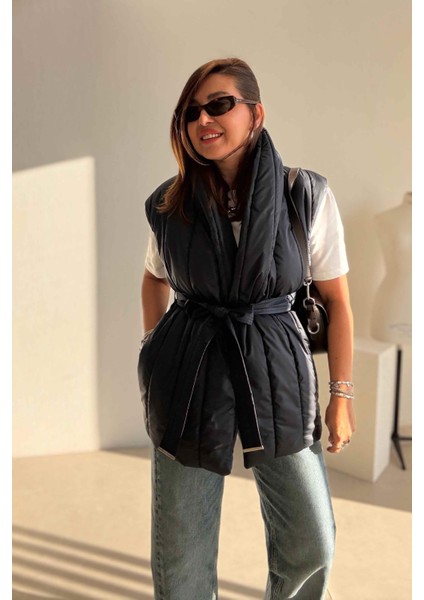 Lacivert Trikolu Şişme Yelek fırsatları