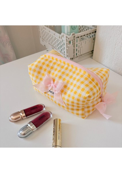 Sarı Ekose Fiyonklu Makyaj ve Bakım Çantası