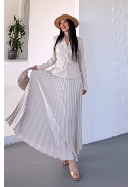 Kadın Ikili Alt Üst Takım Şık Kemerli Cep ve Düğme Detaylı Kısa Blazer Ceket Piliseli Uzun Etek Takım