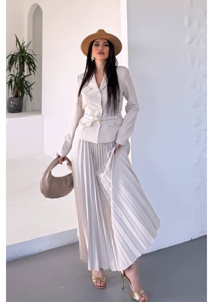 Kadın Ikili Alt Üst Takım Şık Kemerli Cep ve Düğme Detaylı Kısa Blazer Ceket Piliseli Uzun Etek Takım fiyatları