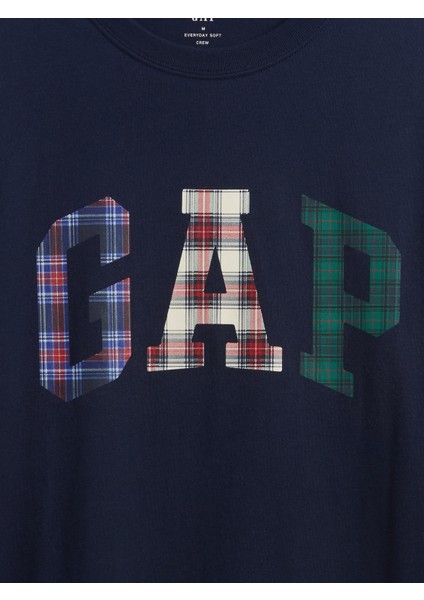 Erkek Lacivert Everyday Soft Gap Logo T-Shirt modelleri