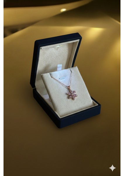 (Premium Işıklı Kutulu) 925 Ayar Gümüş Pembe Taşlı Lotus Çiçeği Kadın Kolye