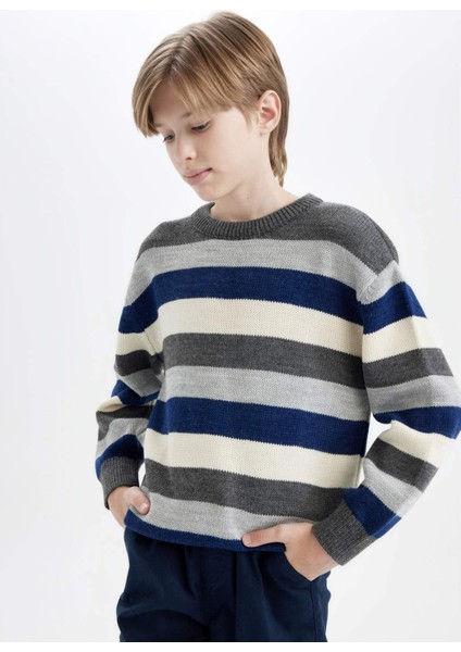 Erkek Çocuk Renk Bloklu Bisiklet Yaka Triko Kazak C8114A824WN