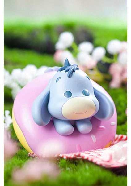 Disney Winnie The Pooh Lisanslı Donut Serisi Sürpriz Figürlü Kutu - Blind Box fırsatları