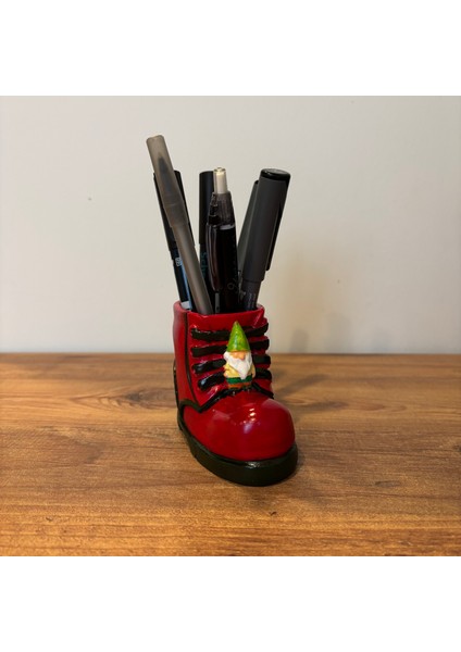 Yılbaşı Temalı Bot Kalemlik