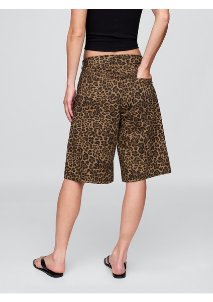 Kadın Kahverengi 11" Mid Rise Denim Leopar Longline Şort indirimleri