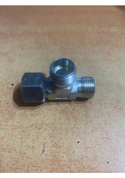 M18X1,5 12L Metrik Yan Bacak T Rakor