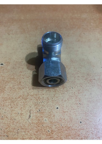 M18X1,5 12L Metrik Yan Bacak T Rakor fiyatları