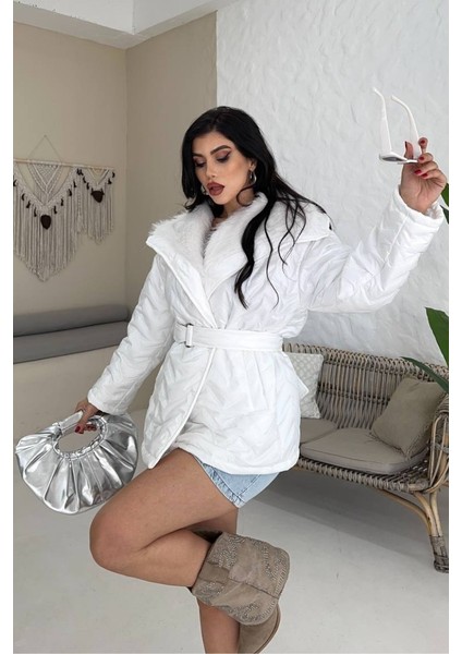 Kadın Şişme Mont Geniş Yaka Kemerli Içi Kürklü Kapitone Mont modelleri