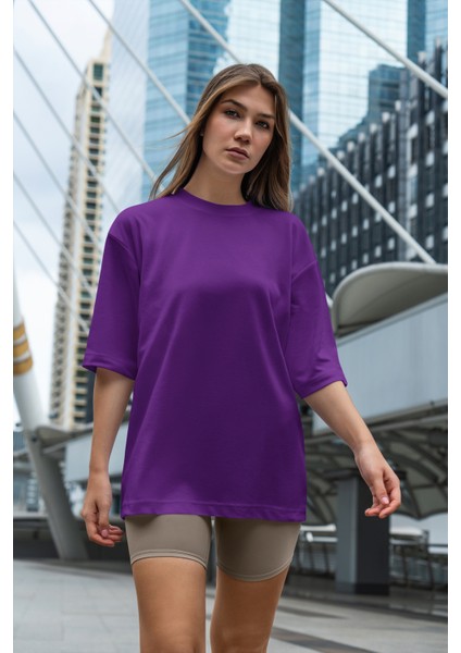 Sırt Baskı Detaylı Kadın Oversize T-Shirt fiyatları