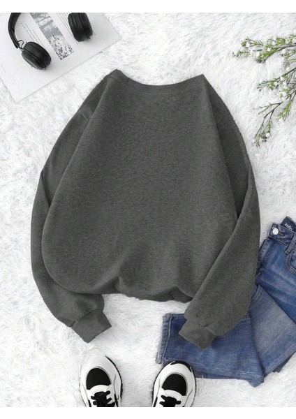Korsan Ayı Baskılı Oversize Sweatshirt fiyatları