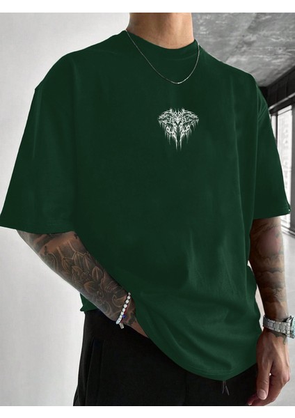 Erkek Oversize Gotil Desen Baskılı T-Shirt Rahat ve Şık Tasarım modelleri