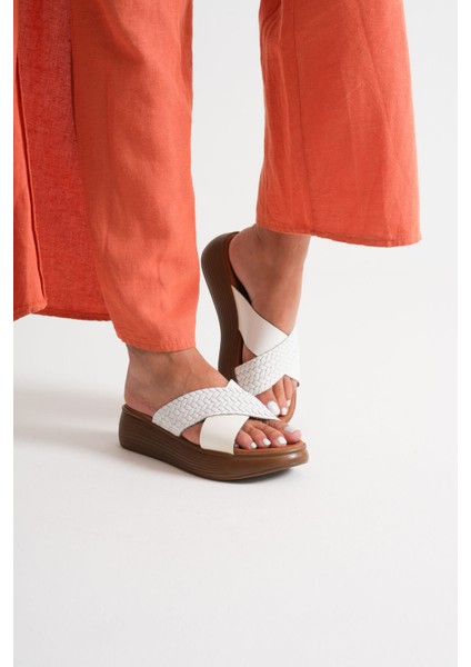 Fayn Beyaz Hakiki Deri Terlik