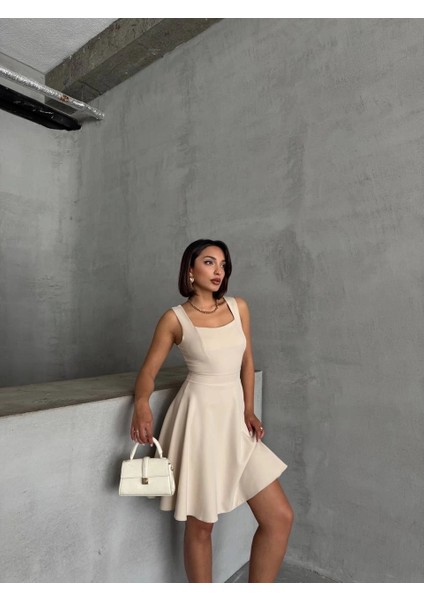 Kadın Kare Yaka Kısa Elbise S251188 modelleri