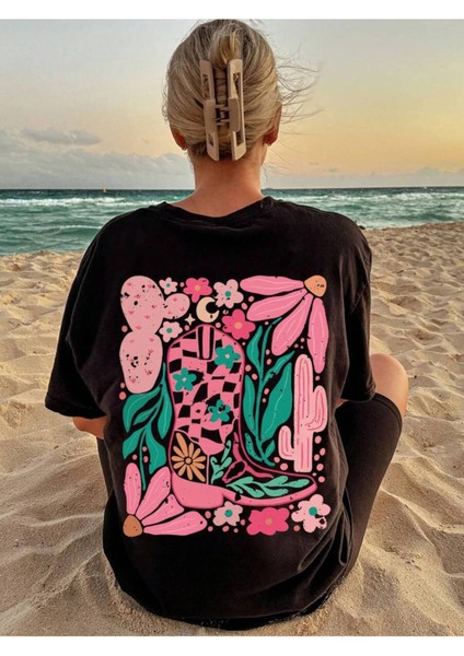 Çicekler Çizme Sırt Baskı Detaylı Kadın Oversize T-Shirt
