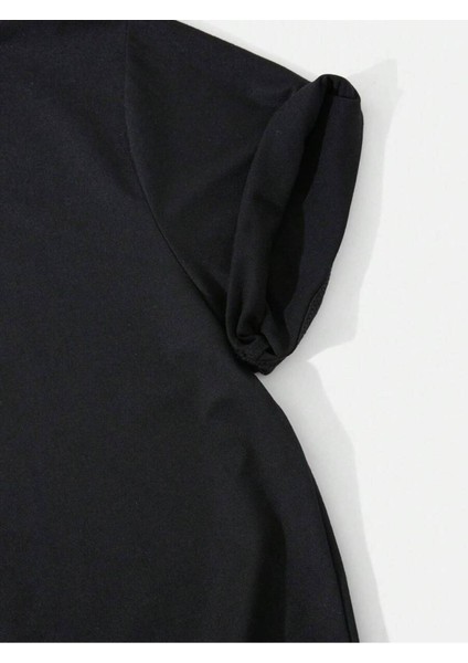 Çicekler Çizme Sırt Baskı Detaylı Kadın Oversize T-Shirt modelleri