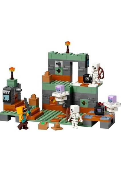 Minecraft Sınama Odası 21271-8 Yaş Üzeri Kız ve Erkek Çocuklar Için Trial Chamber, 2 Iskelet, 2 Esinti ve 1 Shadow Hoodie Minifigürü Içeren Yaratıcı Oyuncak Yapım Seti, Hediye Fikri (322 Parça) modelleri