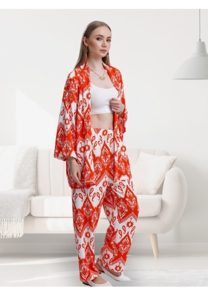 Kadın Desenli Kimono Takımı Şık Tasarım fırsatları