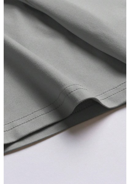 Kutu Kafa Baskılı Oversize T-Shirt fırsatları